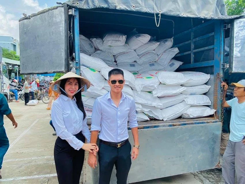 Công Vinh vạch mặt kẻ đứng sau nhóm tấn công Thủy Tiên ảnh 1 Công Vinh vạch mặt kẻ đứng sau nhóm tấn công Thủy Tiên ảnh 1