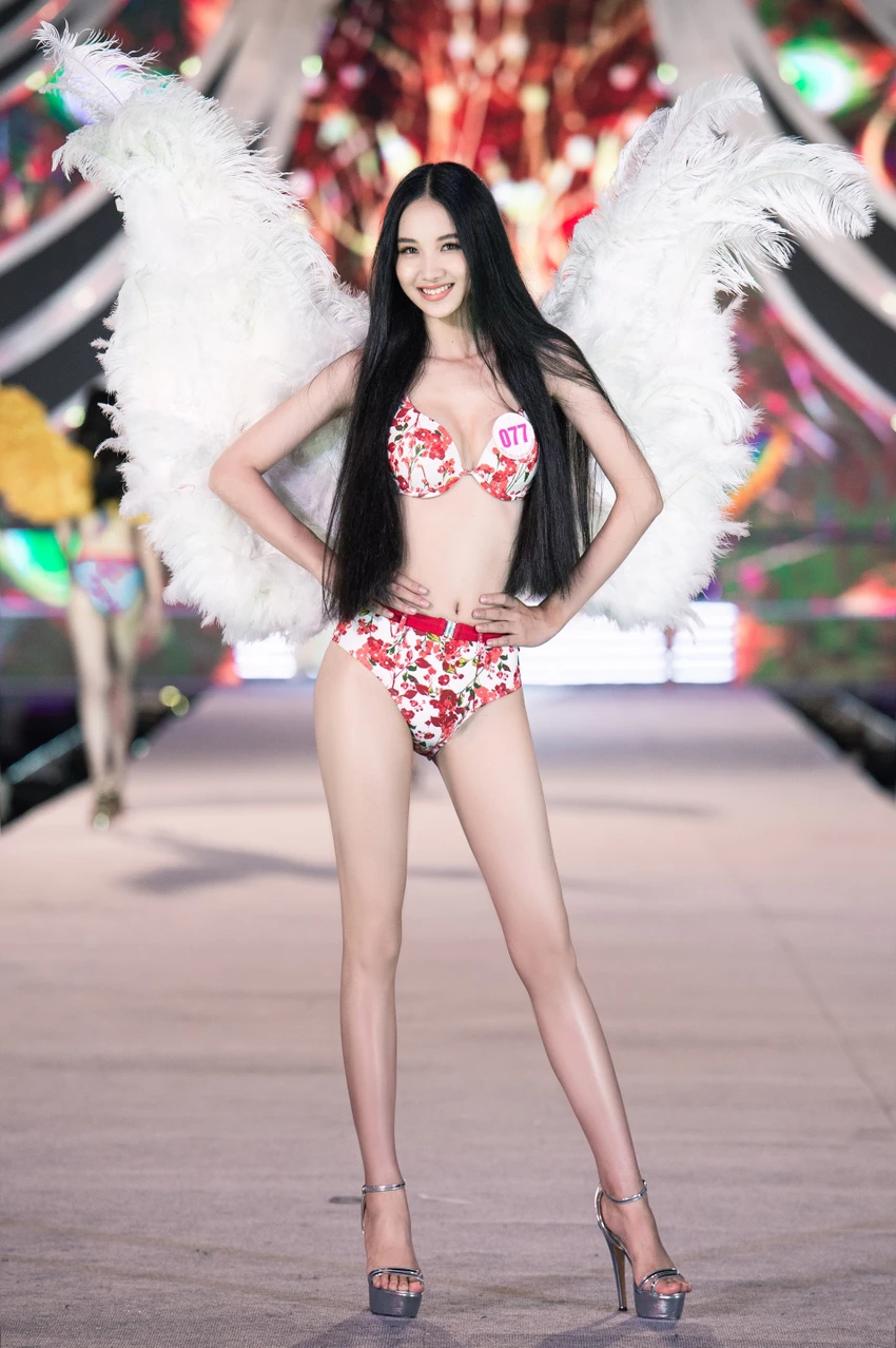 Ngắm người đẹp diện bikini Hoa hậu Việt Nam 2020 ảnh 30 Ngắm người đẹp diện bikini Hoa hậu Việt Nam 2020 ảnh 30