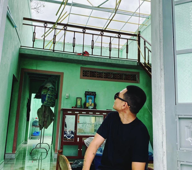 Wowy và Dế Choắt đã tới Quảng Ngãi giúp người dân sau Rap Việt ảnh 5 Wowy và Dế Choắt đã tới Quảng Ngãi giúp người dân sau Rap Việt ảnh 5