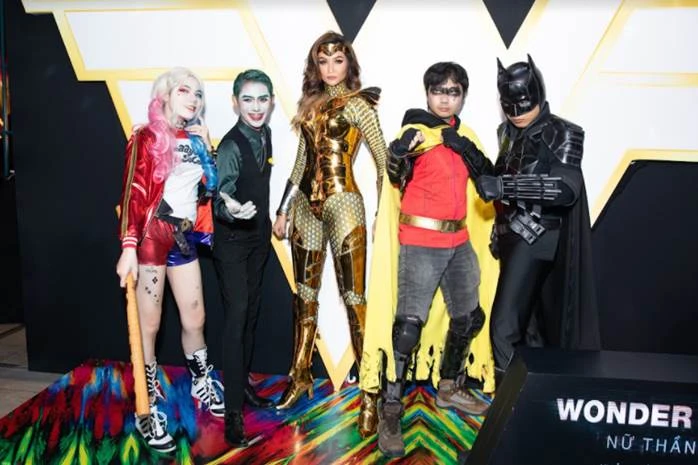 Dàn sao Việt tề tựu đón bom tấn Wonder Woman 1984 ảnh 4 Dàn sao Việt tề tựu đón bom tấn Wonder Woman 1984 ảnh 4