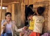 Hoa hậu Đỗ Hà lội suối bị vắt cắn khi làm dự án nhân ái 