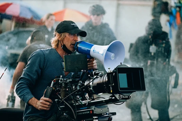 'Ambulance' của ông hoàng cháy nổ Michael Bay sắp có mặt tại Việt Nam ảnh 3