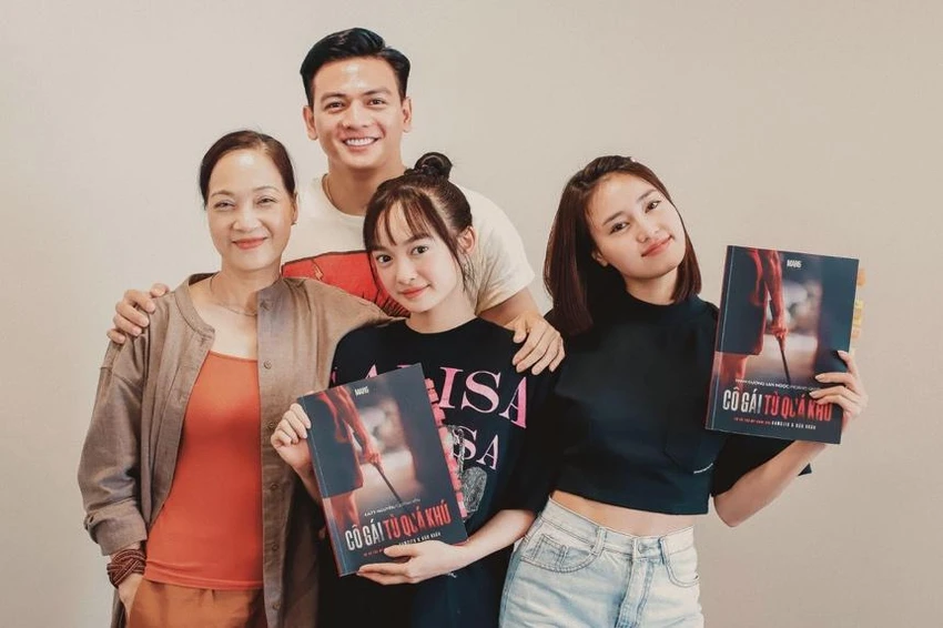 Hé lộ dàn cast của phim điện ảnh 'Cô gái từ quá khứ' ảnh 2 Hé lộ dàn cast của phim điện ảnh 'Cô gái từ quá khứ' ảnh 2