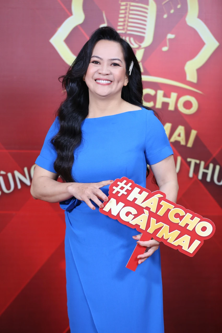 Chị Hạnh Dung. Chị Hạnh Dung.