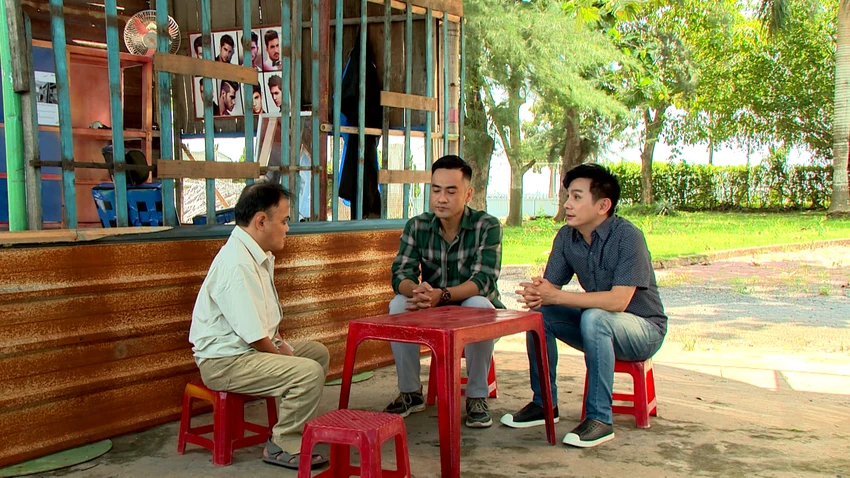 Anh Đức chia sẻ với chương trình. Anh Đức chia sẻ với chương trình.