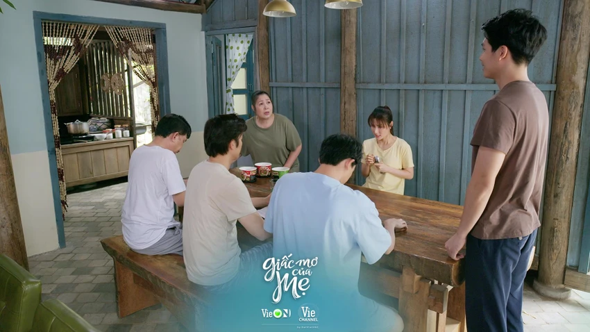 Hình ảnh trong phim. Hình ảnh trong phim.