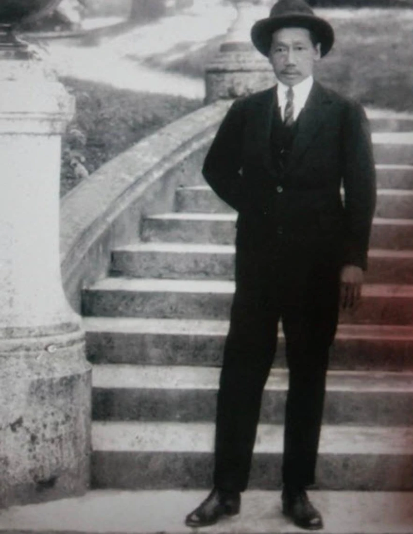 Chân dung ông Trần Trinh Trạch.
