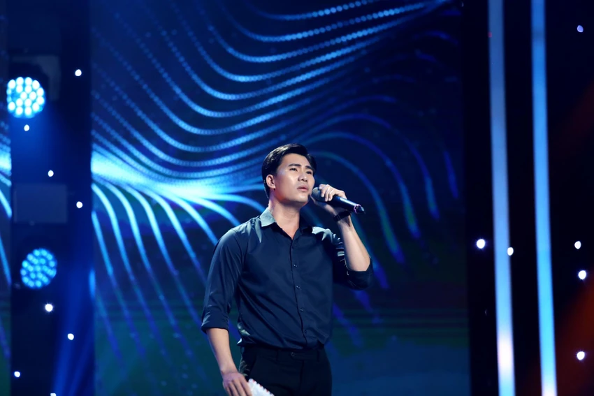 Hoàng Ngọc Sơn.