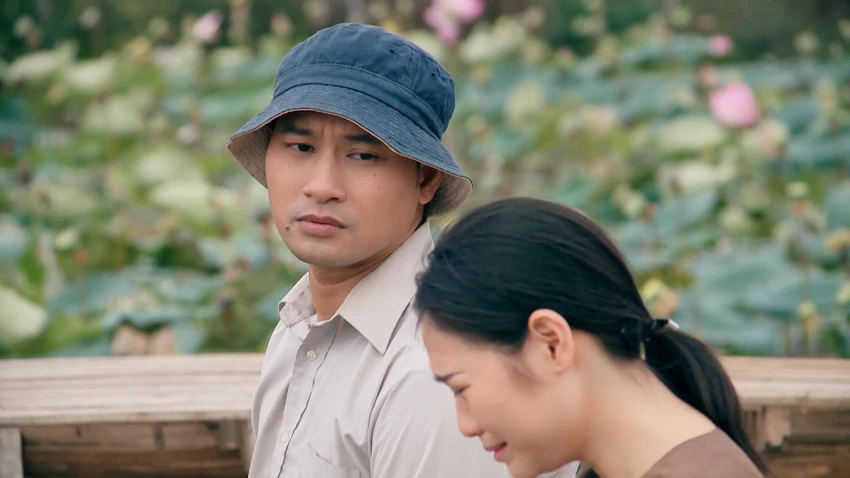 Thành gặp được Duyên làm trong xưởng gạo. Ảnh: SV Thành gặp được Duyên làm trong xưởng gạo. Ảnh: SV