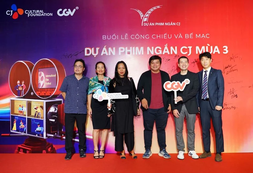 Hội đồng thẩm định của Dự án phim ngắn CJ. Hội đồng thẩm định của Dự án phim ngắn CJ.