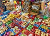 Khách 'thắt chặt hầu bao', thị trường Giáng Sinh trầm lắng