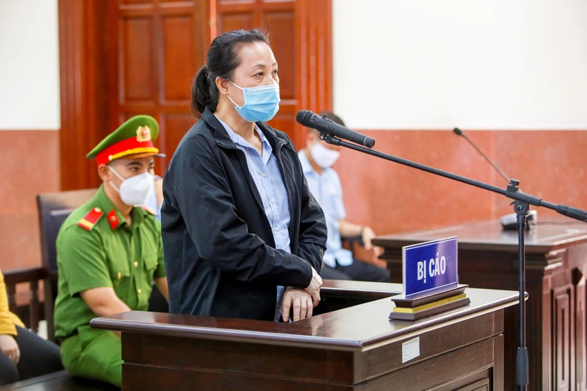 Bị cáo Nguyễn Thị Thúy (cựu kế toán trưởng SAGRI) Bị cáo Nguyễn Thị Thúy (cựu kế toán trưởng SAGRI)