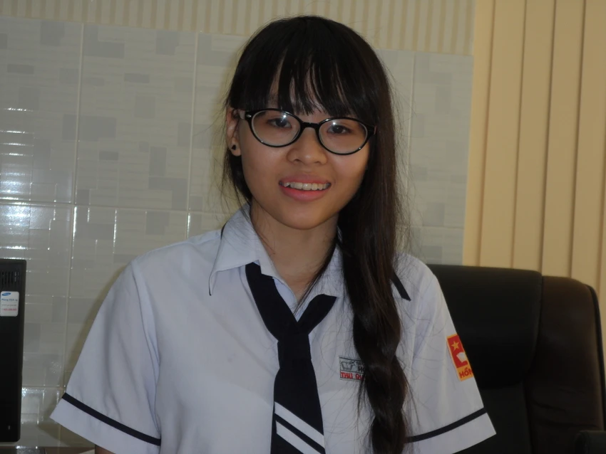 Nguyên Phó chủ tịch nước Trương Mỹ Hoa gặp gỡ học sinh ươm mầm tương lai ảnh 5 Nguyên Phó chủ tịch nước Trương Mỹ Hoa gặp gỡ học sinh ươm mầm tương lai ảnh 5