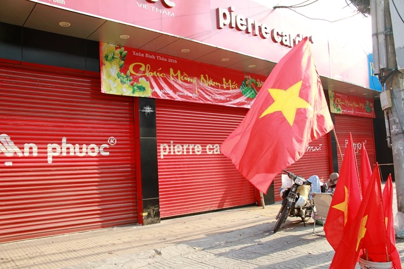 Phố Sài Gòn lãng mạn ngày đầu năm ảnh 15 Phố Sài Gòn lãng mạn ngày đầu năm ảnh 15
