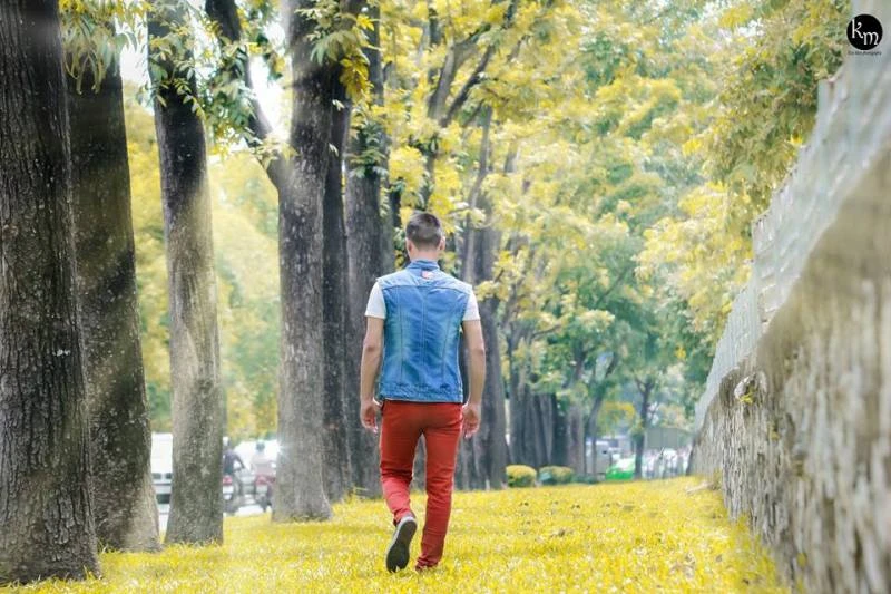 Lệ Rơi bất ngờ hóa 'soái ca' khiến khán giả ngỡ ngàng ảnh 7 Lệ Rơi bất ngờ hóa 'soái ca' khiến khán giả ngỡ ngàng ảnh 7