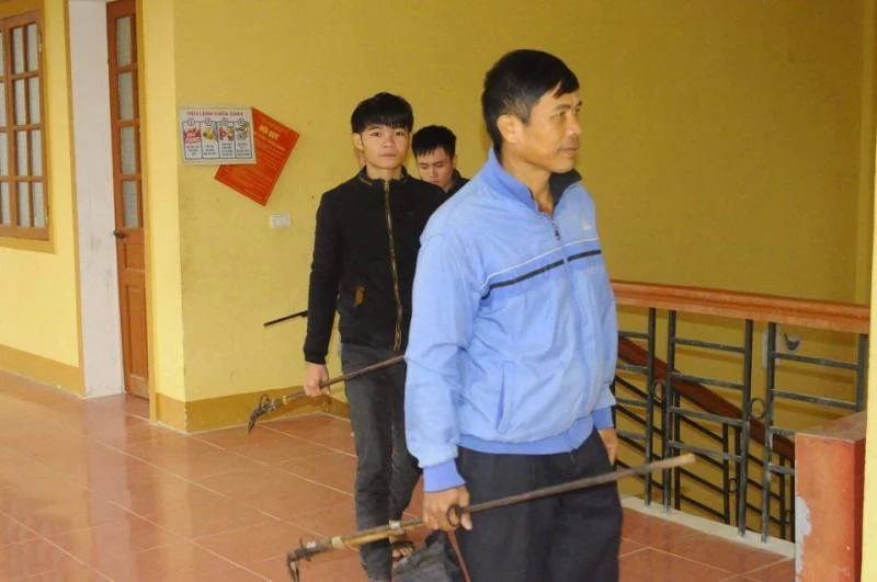 “Dân muốn giấu súng, vào nhà lục tìm chưa chắc đã thấy! ảnh 4 “Dân muốn giấu súng, vào nhà lục tìm chưa chắc đã thấy! ảnh 4