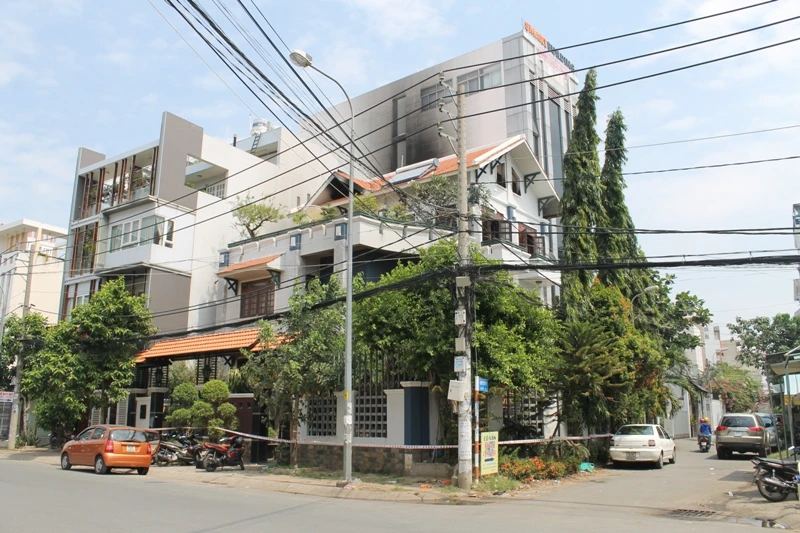 Xác định nguyên nhân vụ cháy biệt thự ở quận 7 ảnh 2 Xác định nguyên nhân vụ cháy biệt thự ở quận 7 ảnh 2