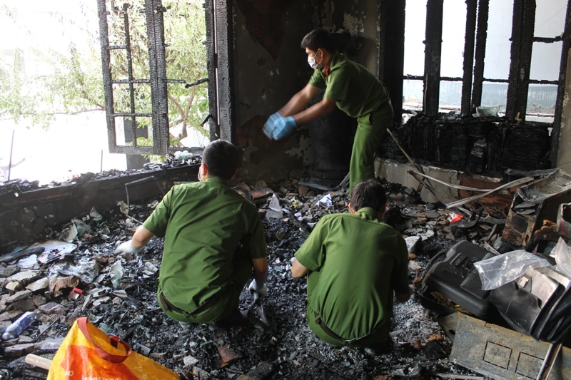 Xác định nguyên nhân vụ cháy biệt thự ở quận 7 ảnh 1 Xác định nguyên nhân vụ cháy biệt thự ở quận 7 ảnh 1