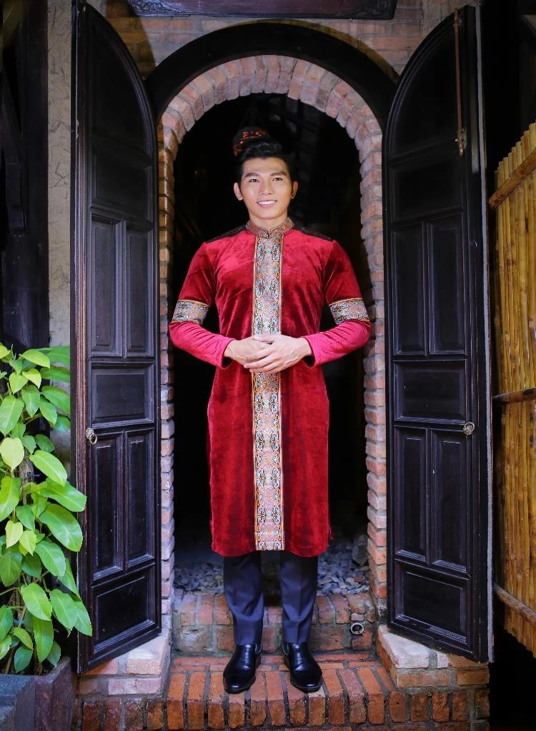 Ngọc Tình