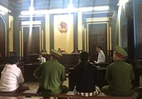 Manh mối tìm ra nhóm đâm chết người nhà con nợ ở quận 3 ảnh 17 Đề nghị truy tố người đánh kiểm sát viên ở tòa Bình Chánh