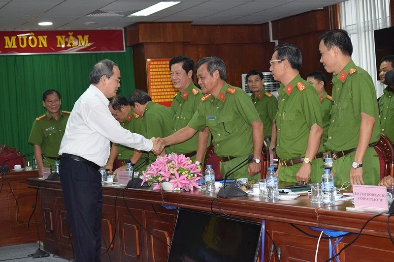 TP.HCM: Nguồn nước phục vụ cứu hỏa thiếu trầm trọng ảnh 3 TP.HCM: Nguồn nước phục vụ cứu hỏa thiếu trầm trọng ảnh 3
