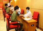 Cô gái được cứu sống nhờ thiếu úy công an hiến máu hiếm