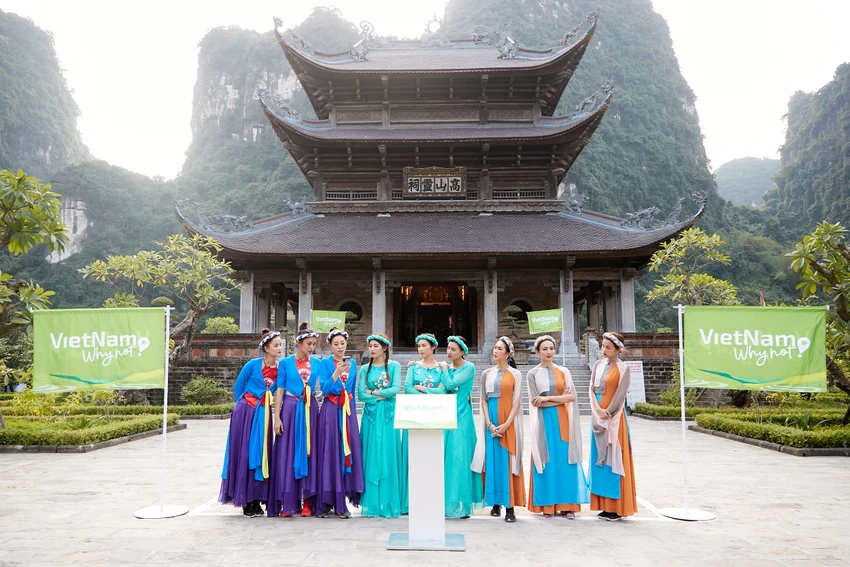 Hoàng My, Kim Duyên thẳng tay 'quăng' Quỳnh Châu xuống đất ảnh 3 Hoàng My, Kim Duyên thẳng tay 'quăng' Quỳnh Châu xuống đất ảnh 3