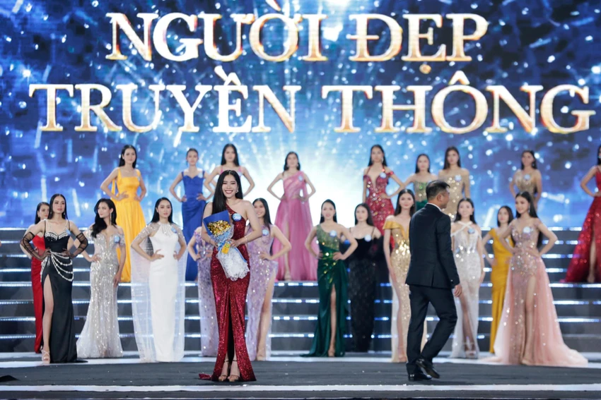 Người đẹp truyền thông vòng chung khảo thuộc về Nguyễn Thị Lệ Nam Em Người đẹp truyền thông vòng chung khảo thuộc về Nguyễn Thị Lệ Nam Em