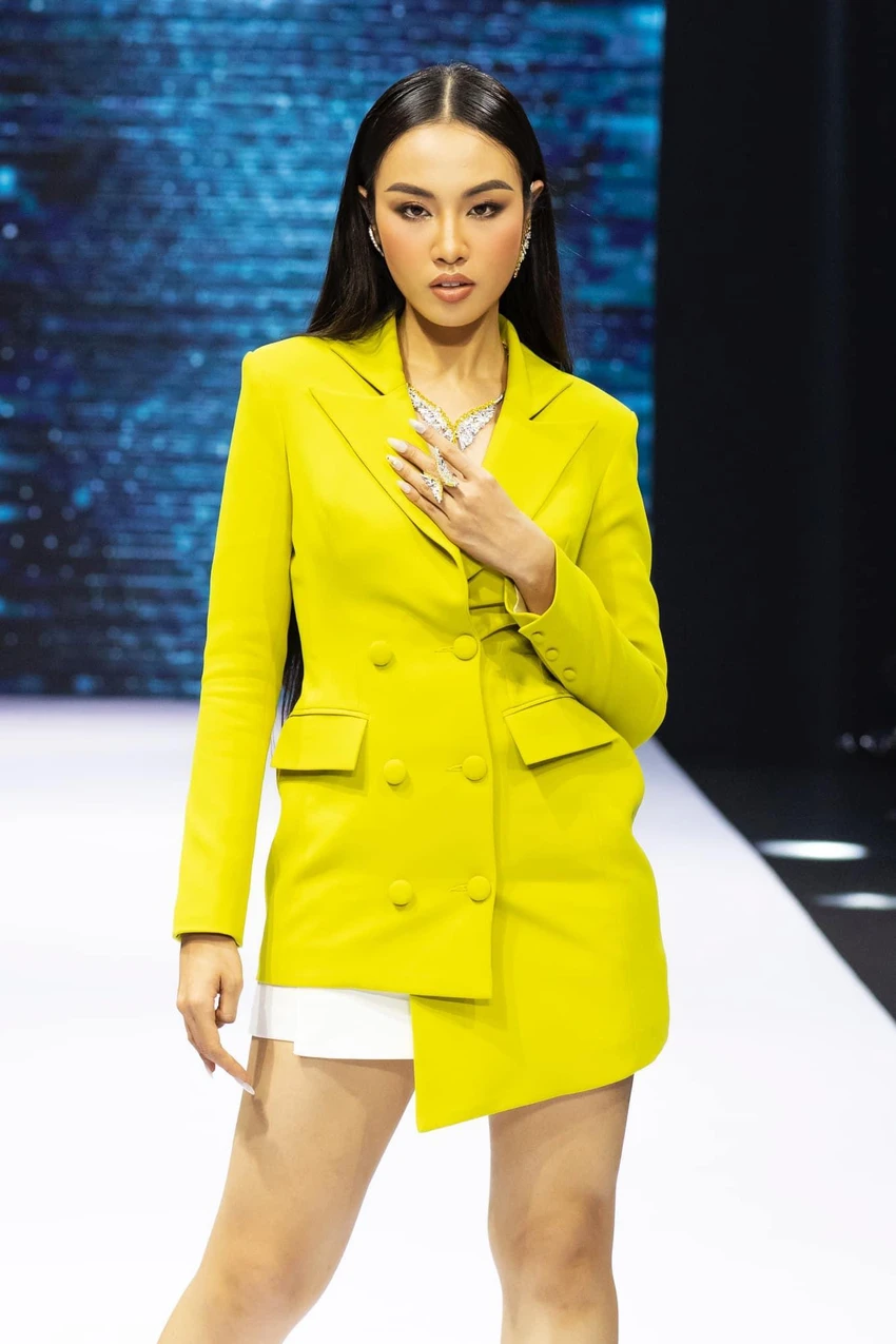 Huỳnh Phạm Thuỷ Tiên