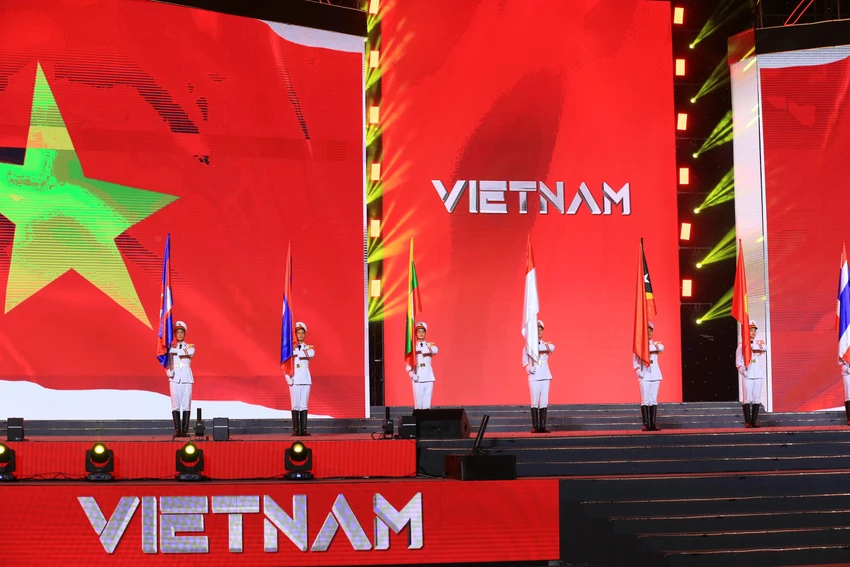 Đêm bế mạc SEA Games 31 để lại nhiều ấn tượng đẹp trong lòng người hâm mộ. Ảnh: BTC Đêm bế mạc SEA Games 31 để lại nhiều ấn tượng đẹp trong lòng người hâm mộ. Ảnh: BTC