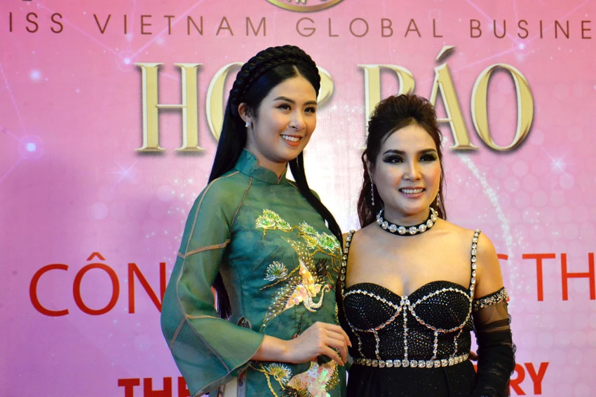Hoa hậu Ngọc Hân và Hoa hậu Đặng Gia Bena. Ảnh: NGUYỄN TRÀ Hoa hậu Ngọc Hân và Hoa hậu Đặng Gia Bena. Ảnh: NGUYỄN TRÀ