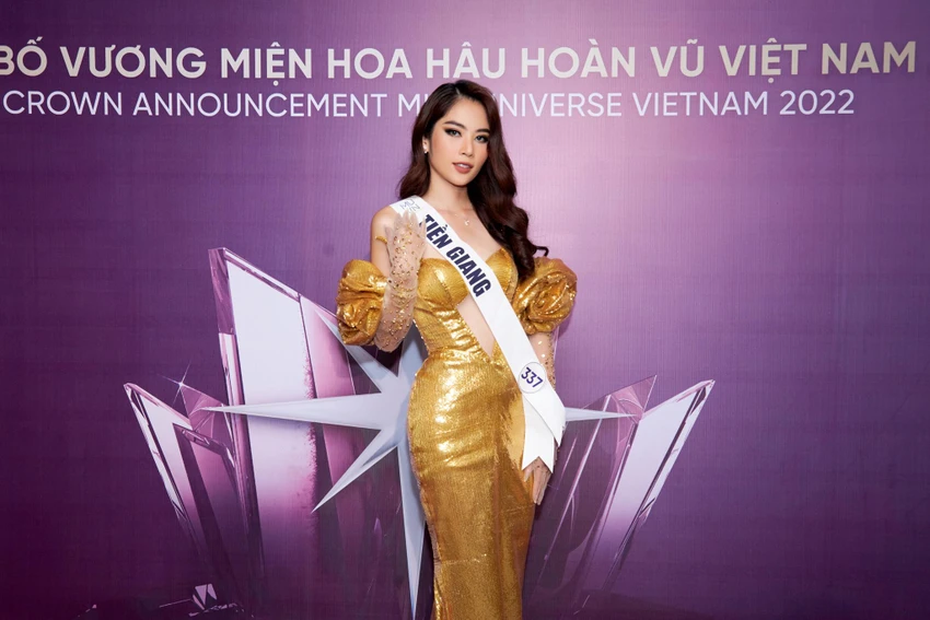 Trong ảnh: Nam Anh rạng rỡ trước thềm chung kết. Cô được đánh giá là thí sinh mạnh cả về ngoại hình nhan sắc cùng kĩ năng ứng xử trước đám đông Trong ảnh: Nam Anh rạng rỡ trước thềm chung kết. Cô được đánh giá là thí sinh mạnh cả về ngoại hình nhan sắc cùng kĩ năng ứng xử trước đám đông