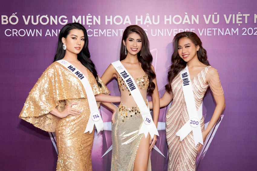 Đêm thi Chung kết diễn ra tối 25-6-2022 các thí sinh sẽ trải qua các phần thi: Đồng diễn - công bố danh sách Top 15, công bố thí sinh có số bình chọn cao nhất vào top 16 (15+1) - top 15 tham gia phần chia sẻ quan điểm cá nhân + Trình diễn Bikini – chọn Top 10 trình diễn trang phục Dạ hội – Chọn top 5 ứng xử - Chọn top 3 ứng xử, trả lời câu hỏi chung. Trong ảnh: Đêm thi Chung kết diễn ra tối 25-6-2022 các thí sinh sẽ trải qua các phần thi: Đồng diễn - công bố danh sách Top 15, công bố thí sinh có số bình chọn cao nhất vào top 16 (15+1) - top 15 tham gia phần chia sẻ quan điểm cá nhân + Trình diễn Bikini – chọn Top 10 trình diễn trang phục Dạ hội – Chọn top 5 ứng xử - Chọn top 3 ứng xử, trả lời câu hỏi chung. Trong ảnh: