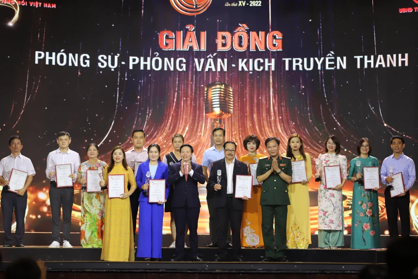 ‘Giữa lằn ranh sinh tử’ giành giải đặc biệt Liên hoan Phát thanh toàn quốc ảnh 2 ‘Giữa lằn ranh sinh tử’ giành giải đặc biệt Liên hoan Phát thanh toàn quốc ảnh 2