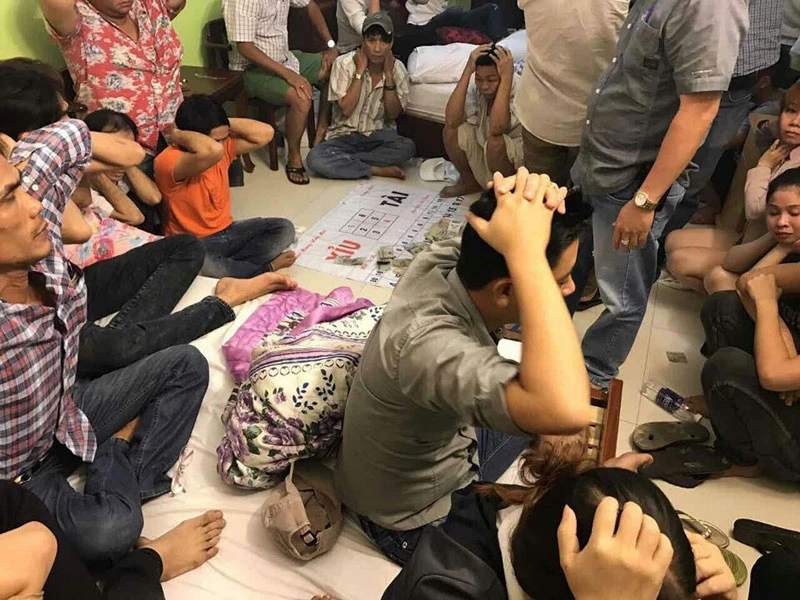 Chủ nhà hàng ở Sài Gòn cầm đầu băng bạc bịp ảnh 2