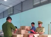 Phát hiện kho mỹ phẩm lậu núp bóng văn phòng may mặc
