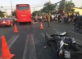 Người phụ nữ tử vong sau khi bị cuốn vào gầm xe khách 