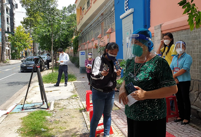 Ông Phan Nguyễn Như Khuê: Khó nói hết sự hy sinh của tuyến đầu chống dịch ảnh 8 Ông Phan Nguyễn Như Khuê: Khó nói hết sự hy sinh của tuyến đầu chống dịch ảnh 8