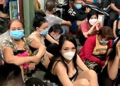 Lập sòng bài mùng 2 tết, hàng chục quý bà bị bắt tại trận