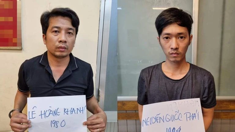 Khanh và Thái là hai người trực tiếp vào nhà để cướp. Ảnh: CA Khanh và Thái là hai người trực tiếp vào nhà để cướp. Ảnh: CA