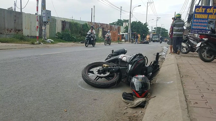 Hiện trường vụ tai nạn khiến ông T bị thương. Ảnh: HT Hiện trường vụ tai nạn khiến ông T bị thương. Ảnh: HT