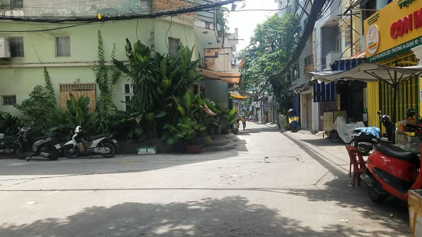 Khu vực mất trộm là căn nhà trên đường Nguyễn Ngọc Lộc, quận 10. Ảnh: HT Khu vực mất trộm là căn nhà trên đường Nguyễn Ngọc Lộc, quận 10. Ảnh: HT