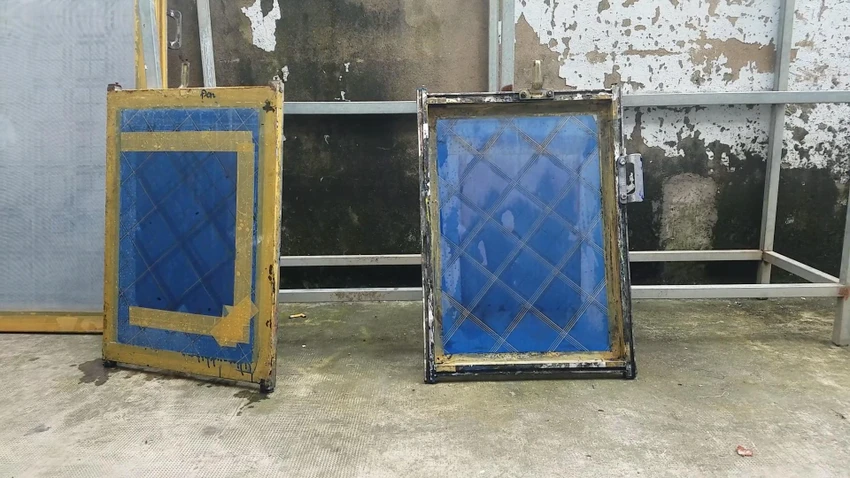 Các khung in bị lấy đi trị giá hàng chục triệu đồng. Ảnh: HT Các khung in bị lấy đi trị giá hàng chục triệu đồng. Ảnh: HT