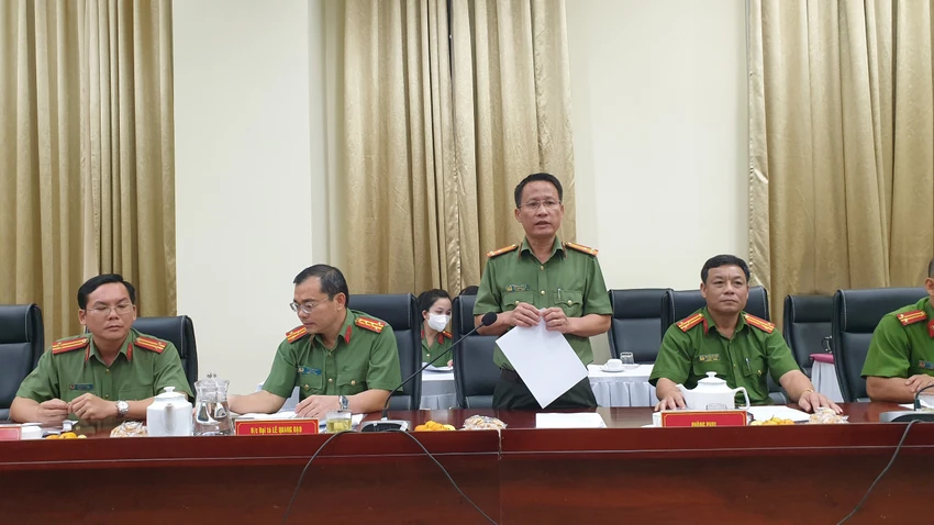 Thượng tá Nguyễn Ngọc Hà, Phó Trưởng Phòng tham mưu, Công an TP.HCM thông tin đến cơ quan báo chí. Ảnh: NT Thượng tá Nguyễn Ngọc Hà, Phó Trưởng Phòng tham mưu, Công an TP.HCM thông tin đến cơ quan báo chí. Ảnh: NT