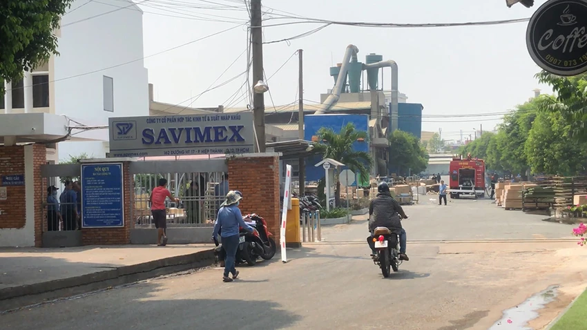 Đến khoảng 14 giờ chiều cùng ngày, đám cháy đã được khống chế hoàn toàn. Ảnh: HT