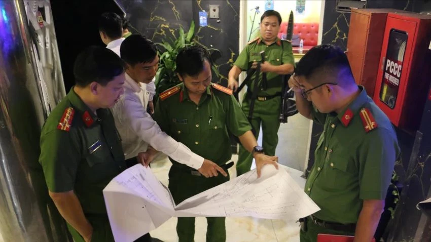 ubnd-tphcm-kiem-tra-nha-tro-nha-ngan-phong-cho-thue-chung-cu-mini-tren-dia-ban-2.jpg