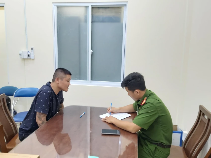 vay-nang-lai-khung-bo-bang-clip-hinh-anh-khoa-than-7.jpg