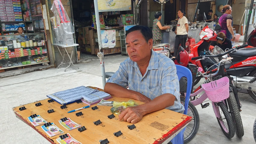 nhan-chung-ke-vu-thanh-nien-nghi-ngao-da-khoa-than-chem-loan-xa-cho-ban-co-4.jpg