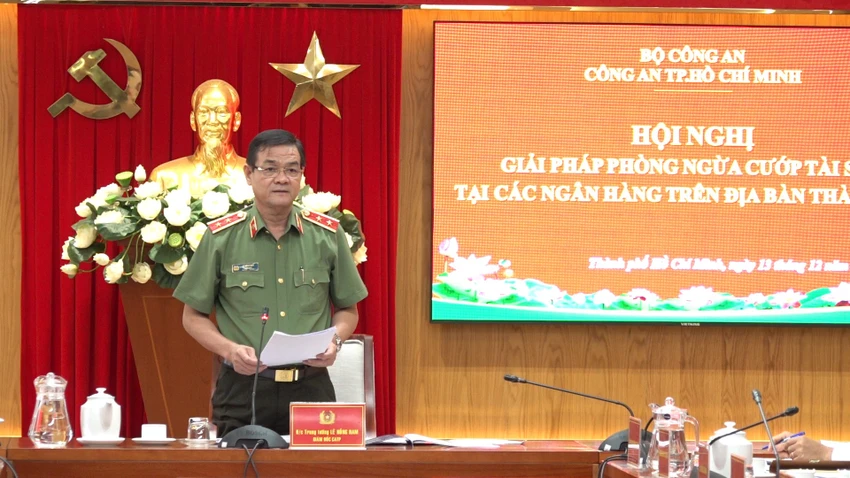 Đại tá Mai Hoàng: ‘Lấy công tác phòng ngừa tội phạm tại các ngân hàng làm trọng yếu’