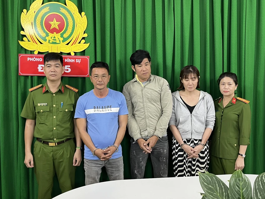 Phòng CSHS bắt 3 nhóm tín dụng đen cho vay lấy lãi 900%/năm